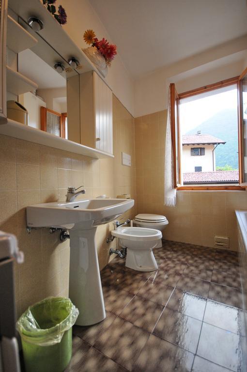 Villa Casa Anna à Pieve Di Ledro Chambre photo