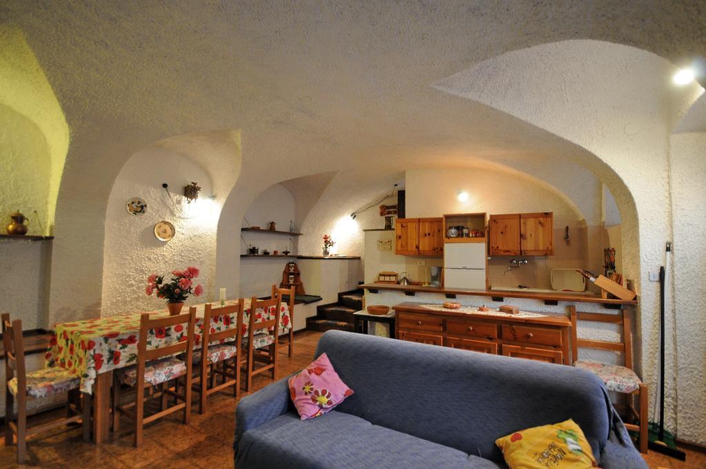 Villa Casa Anna à Pieve Di Ledro Chambre photo