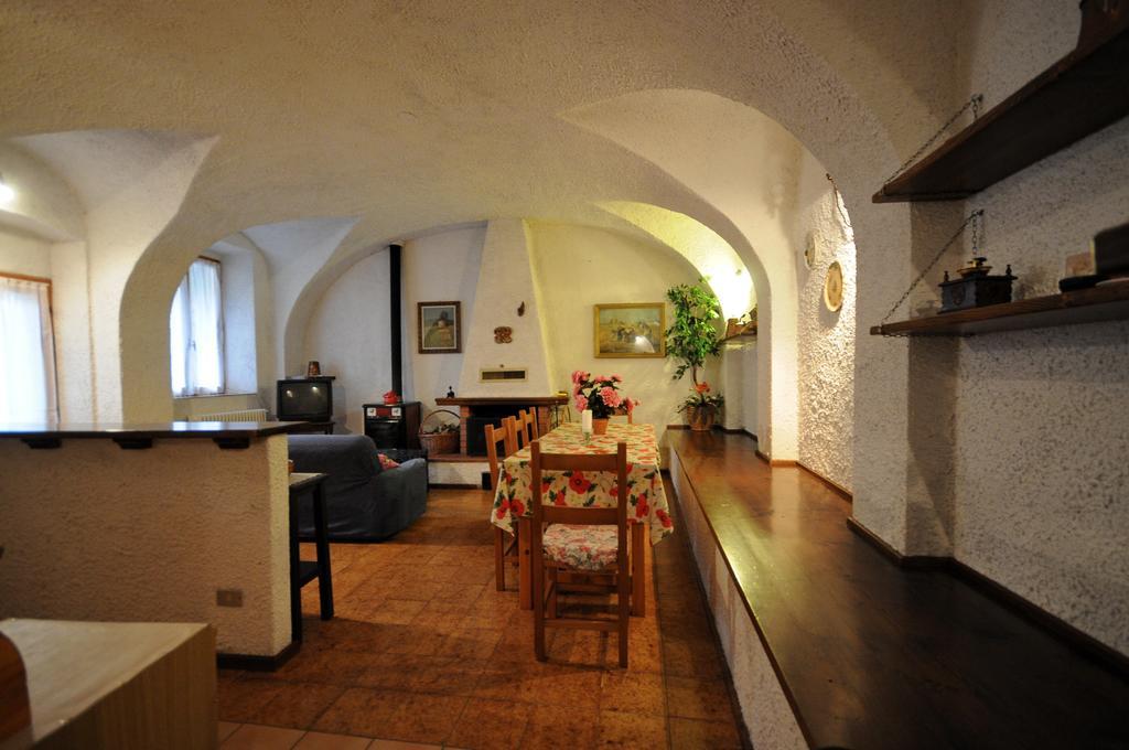 Villa Casa Anna à Pieve Di Ledro Chambre photo